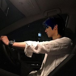 تصویر پروفایل