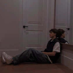 عکس 𝘣𝘢𝘳𝘥𝘪𝘢