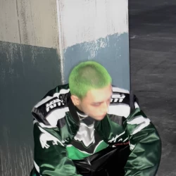 عکس عه مارک!