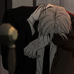 عکس 𝑻𝒐𝒎𝒐𝒆