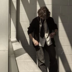 عکس 𝙖𝙡𝙚𝙭