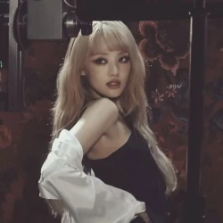 عکس 𝑀𝑖𝑛𝑛𝑖𝑒