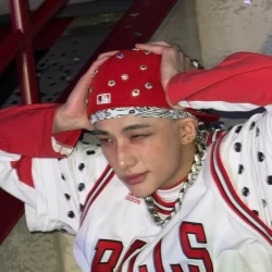 عکس 𝐡𝐲𝐮𝐧𝐣𝐢𝐧