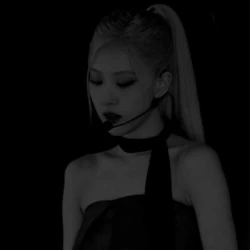 عکس ♤𝑪𝒉𝒊𝒄𝒂♤