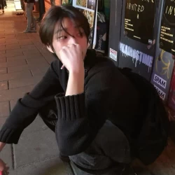 عکس 𝗏𝖺𝗅ᥱ𝗋𝗂𝖺