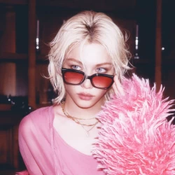 عکس خاله رزا 🌸