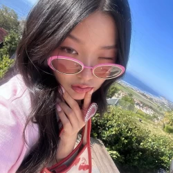 عکس 𝗠𝗮𝗹𝗲𝗿𝗶𝗮