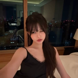 عکس 𝖣𝗂𝖺𝗇𝖺