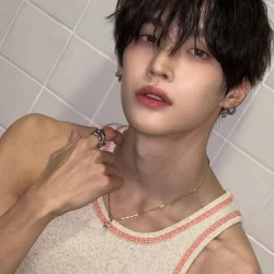 عکس 𝐌𝐚𝐫𝐤