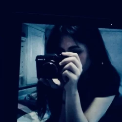 عکس لیدیا🫐