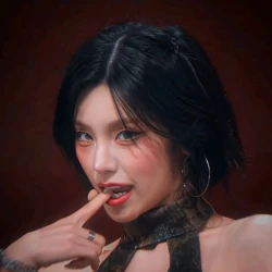 عکس 𝗌𝗍𝖺𝗋𝗀𝗂𝗋l