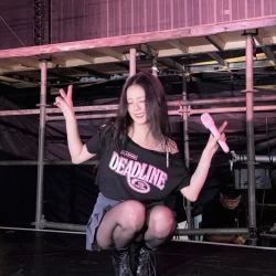 عکس ♡𝒋𝒊𝒔𝒐𝒐♡