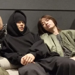 عکس 𝓓𝐞𝐥𝐚