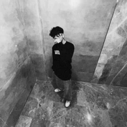 عکس 𝘼𝙨𝙝𝙠𝙖𝙣