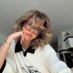 عکس الناز شاکر🎀🤌