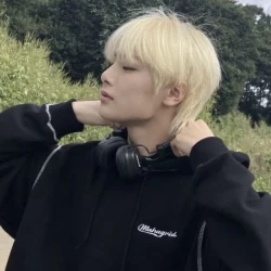 عکس 𝘌𝘳𝘪𝘤