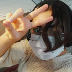 عکس 𝓋𝒶𝓃𝒾𝒶