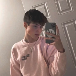 عکس 𝙰𝚛𝚜𝚑𝚒𝚊