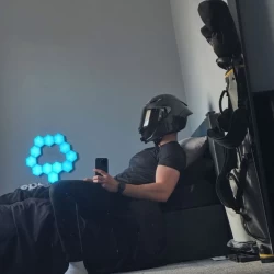 عکس 𝙖𝙡𝙚𝙭