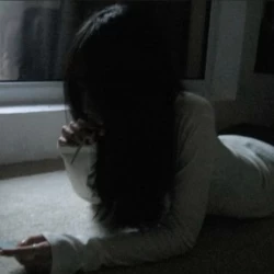 عکس 𝖠𝗒𝗅𝗂𝗇