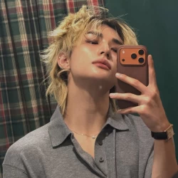 عکس 𝑷𝒂𝒓𝒊𝒛𝒂𝒅