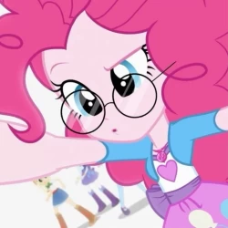 عکس 𝘒𝘭𝘪𝘦