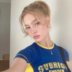 عکس 𝑵𝒊𝒍𝒂