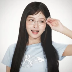 عکس 𝖫𝖤𝖷𝖸