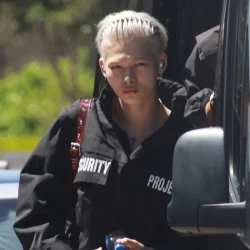 عکس آیدای آزوین باز