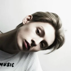 عکس عالم نادان