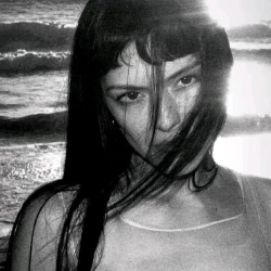 عکس 𝑴𝒊𝒏𝒏𝒊𝒆