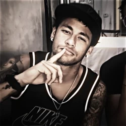 عکس 𝗅'𝗆 𝖾𝗏𝗂𝗅