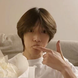 عکس 𝘥𝘢𝘪𝘳𝘦n