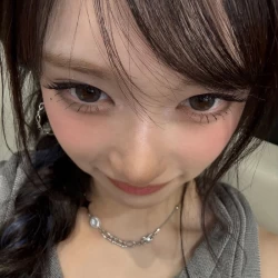 عکس ᵇᵘᵗᵗᵉʳᶠˡʸ