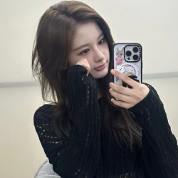 عکس hatesunworthy#