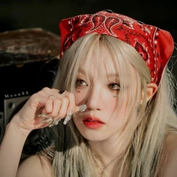 عکس ↰𝒂𝒚𝒖𝒎𝒊↳