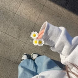 عکس 𝘋𝘦𝘭 𝘈𝘳𝘢ッ