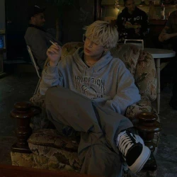 عکس 𝒜𝓂𝒾𝓇°