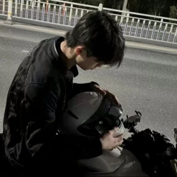 عکس ꜱʜᴀʏᴀɴ