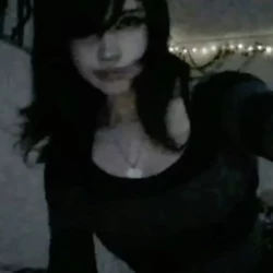 عکس 𝗍𝗓 𝗅ö𝗏𝖾𝗋