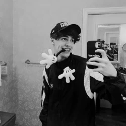 عکس ᴘᴏᴜʀʏᴀ