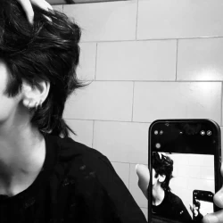 تصویر پروفایل