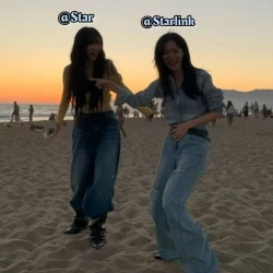 عکس 𝚂𝚃𝙰𝚁𝙻𝙸𝙽