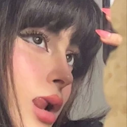 عکس 🎀 𝒽𝑒𝓁𝒾🎀