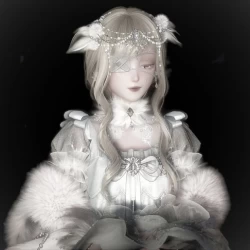 عکس 𝐀𝐧𝐢𝐭𝐚