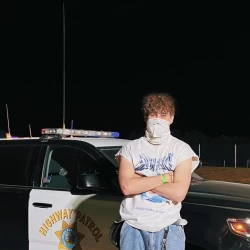 عکس 𝙙𝙖𝙣𝙮𝙖𝙡