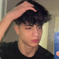 عکس 𝙎𝙝𝙖𝙮𝙖𝙣