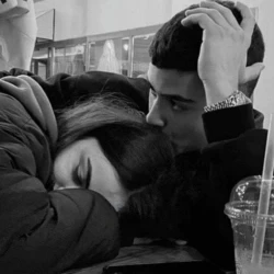 تصویر پروفایل