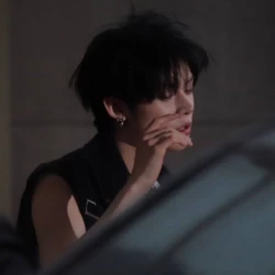 عکس 𝖠𝗅𝖾𝗑𝖺