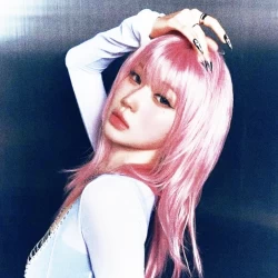 عکس 𝐍𝐢𝐱𝐢𝐞 𐙚